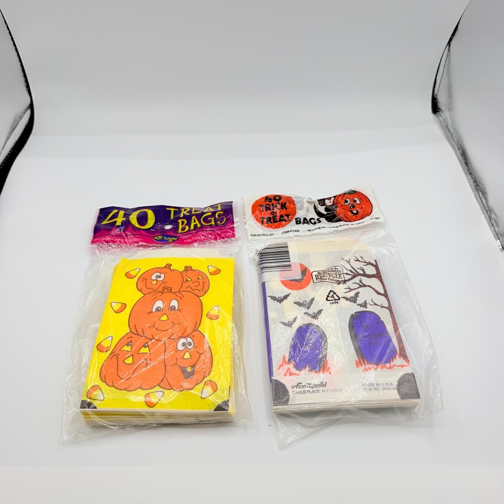 Fun World Vintage Halloween Treat Bags 80ct Orange Purple NEW 1980s Ephemera